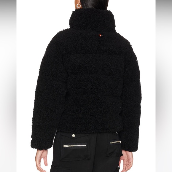 NWT Fur Nike Puffer Coat sz L - Picture 2 of 10